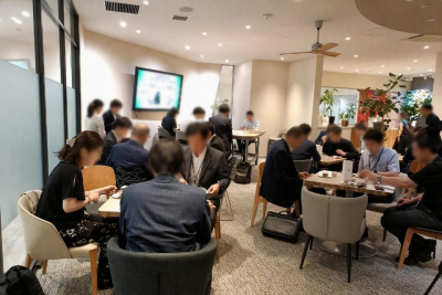 試食中website用.jpg